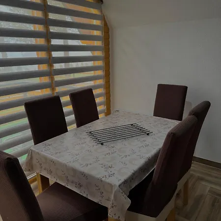Vakantiehuis Odmor - Krajina Iii